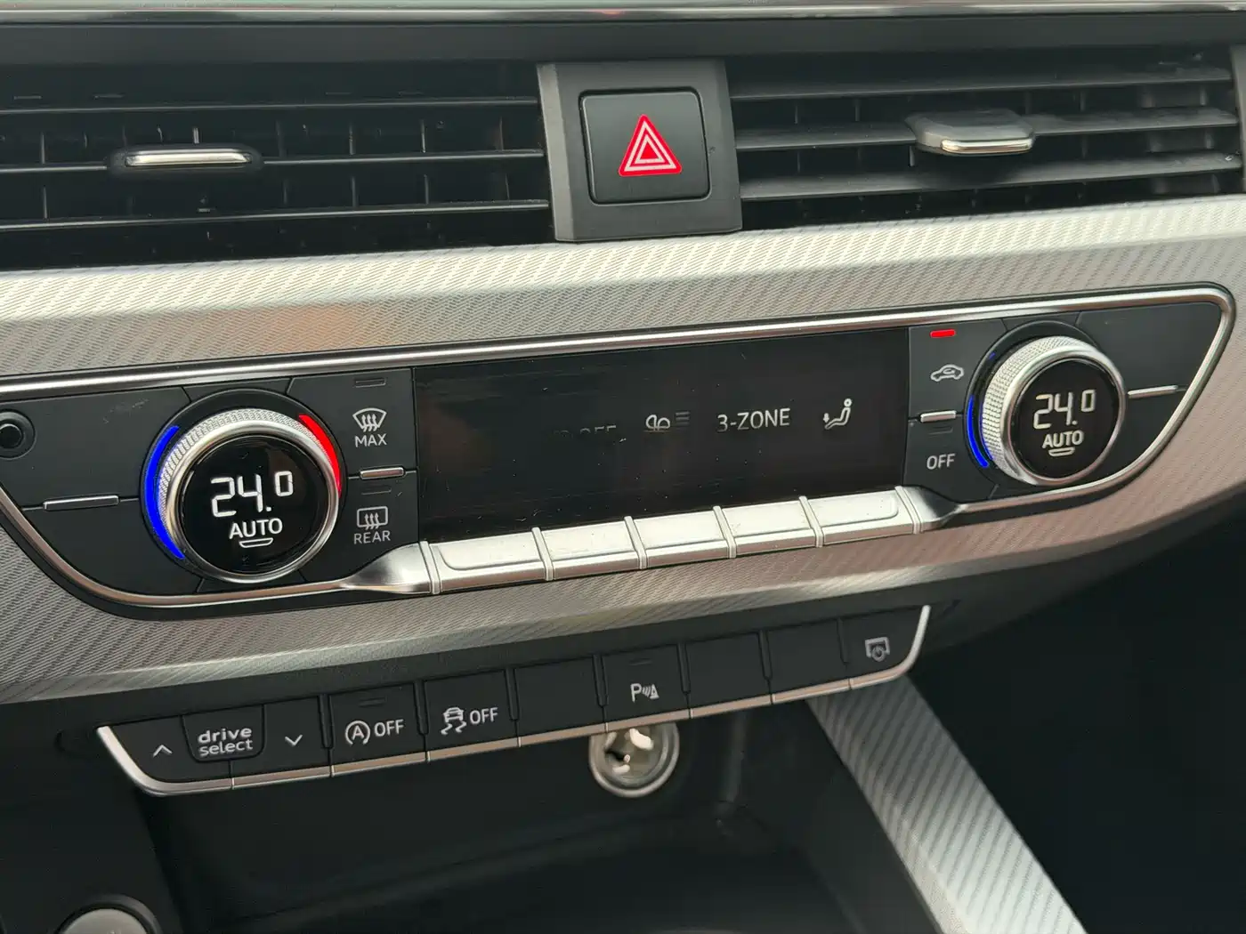 Audi A4L 2017 Plus 40 TFSI Fashion фото 17