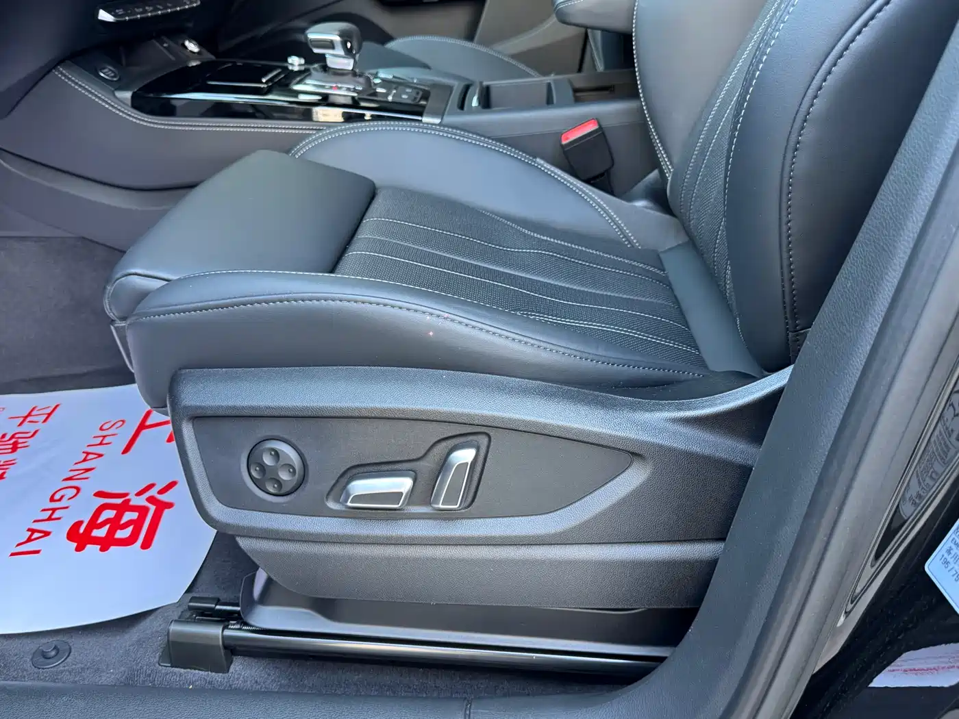 Audi Q5L 2025 45 TFSI Luxury Dynamic фото 9