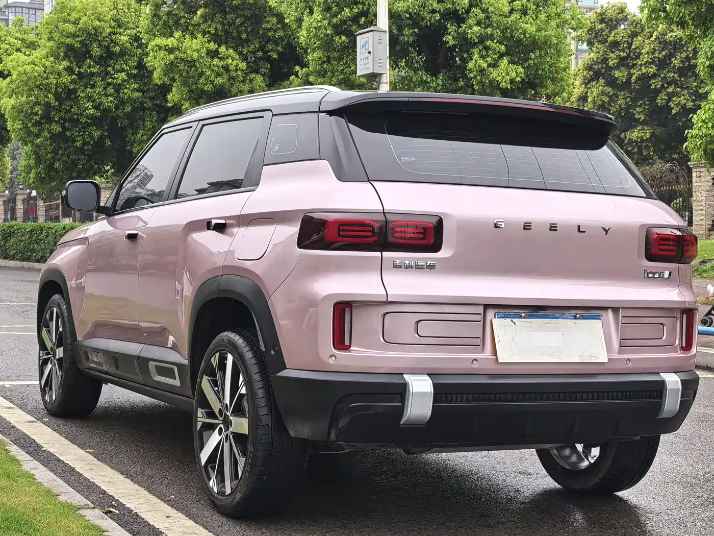 GEELY AUTOMOBILE GEELY ICON