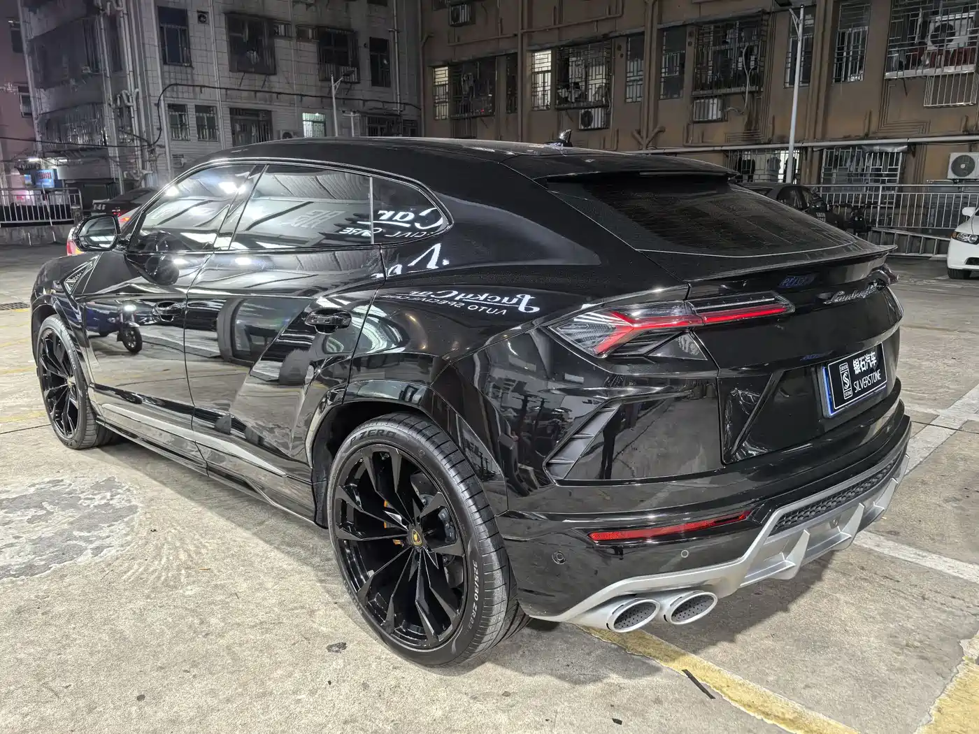 Lamborghini Urus 2021 4.0T V8 фото 4