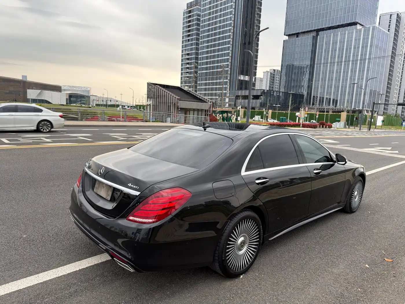 Mercedes-Benz S-Class 2016 S 400 L 4MATIC фото 27