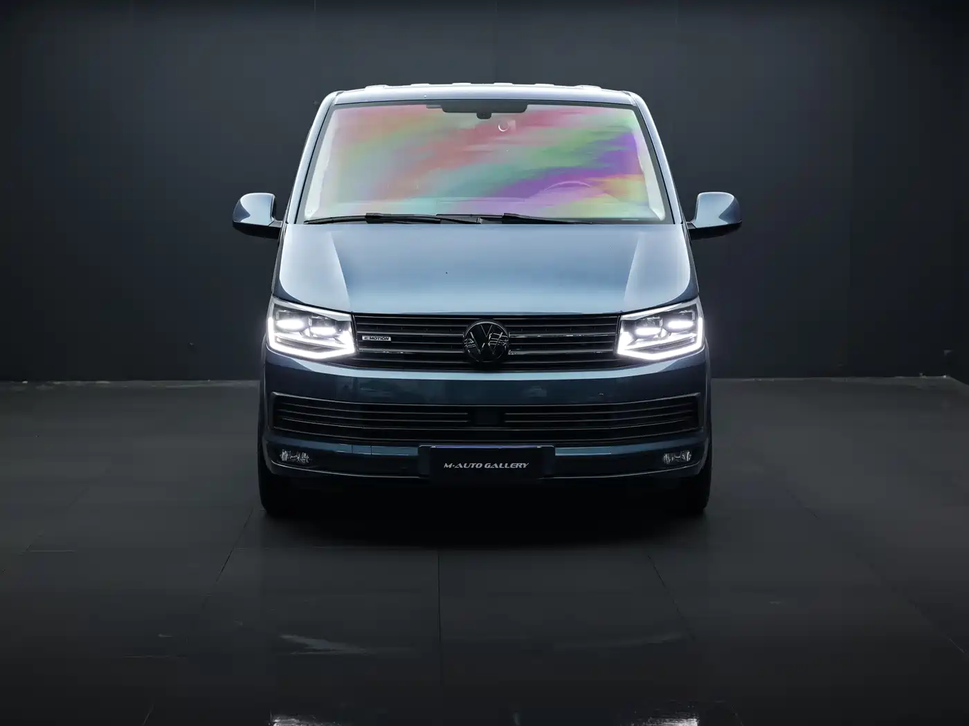 Volkswagen Multivan 2019 2.0TSI 4WD Premium 7-seater фото 2