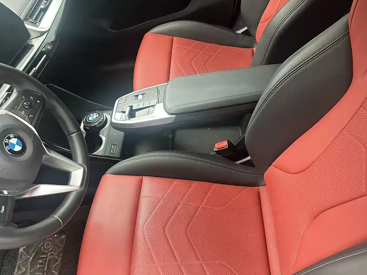 BMW X1 2023 sDrive20Li X Design Package фото 7