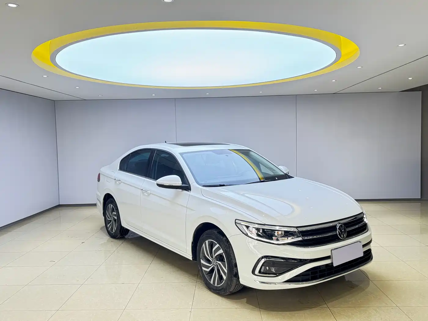 Volkswagen Bora 2023 200TSI DSG Yuexing Edition фото 3