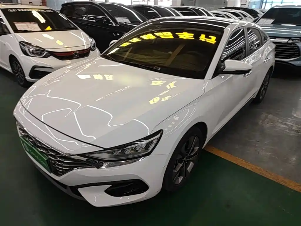 Hyundai Fista 2019 280TGDi Sport Edition China VI фото 2