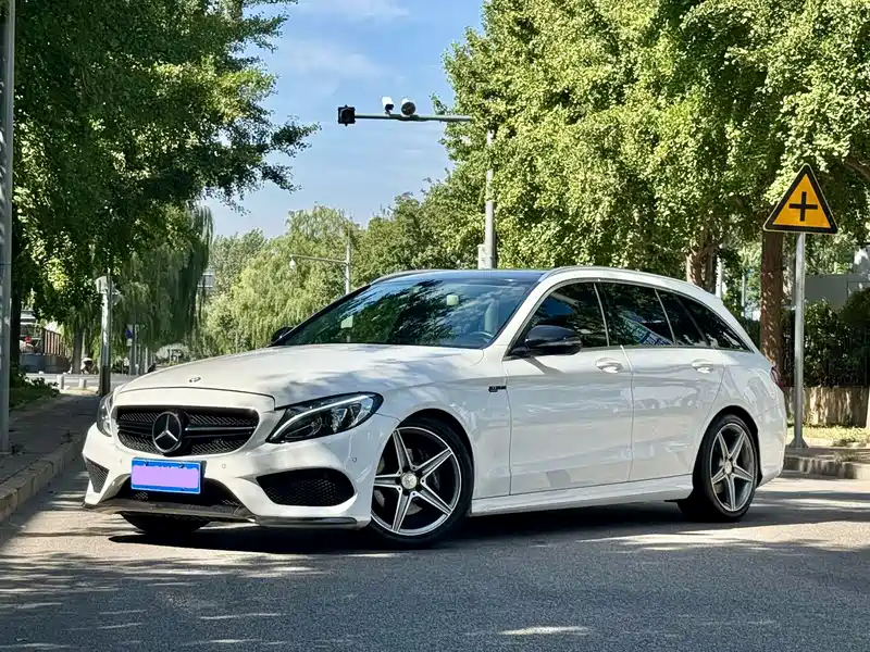 Mercedes-Benz C-Class (Import) C 200 Estate