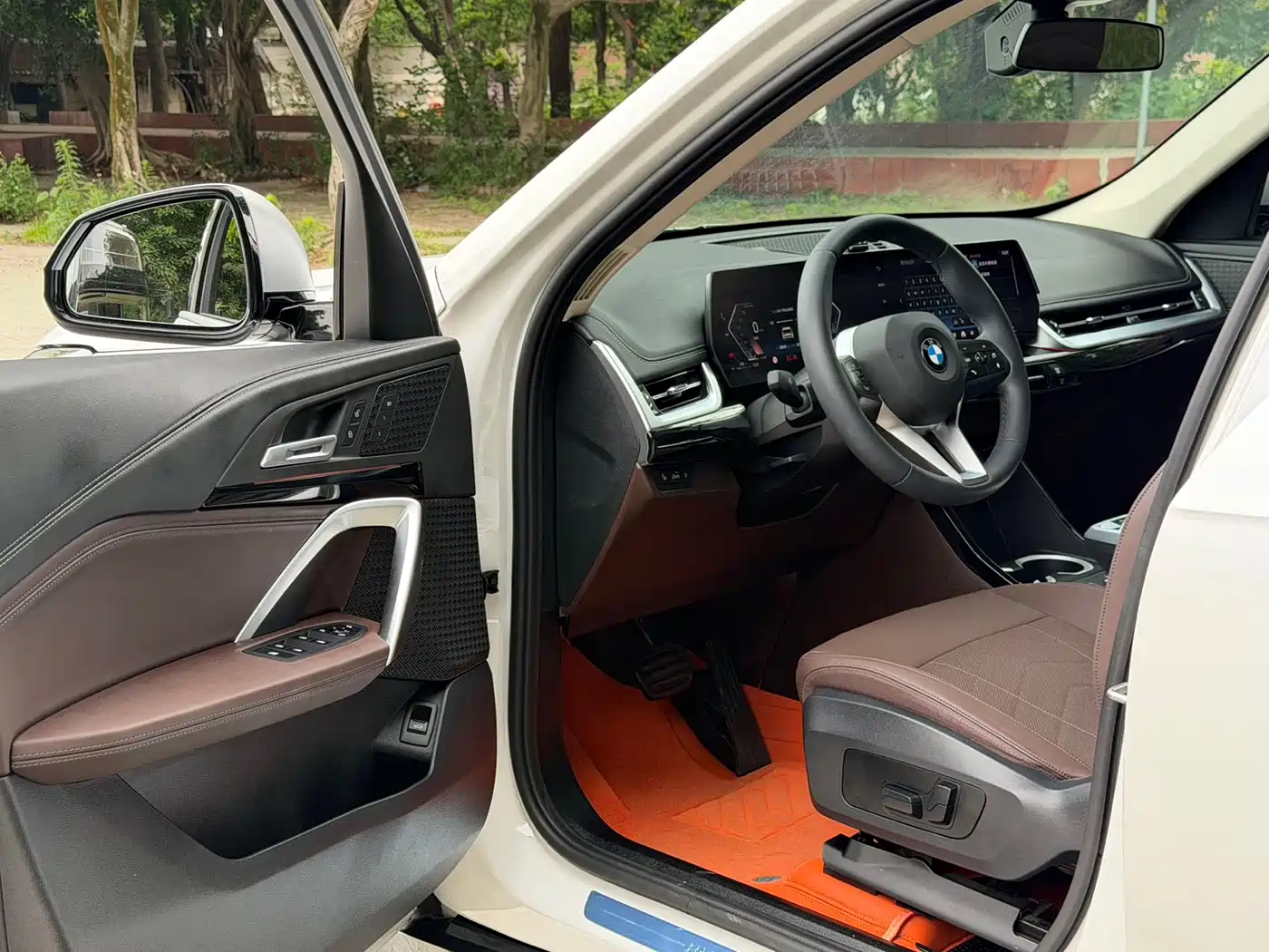 BMW X1 2023 sDrive20Li X Design Package фото 15