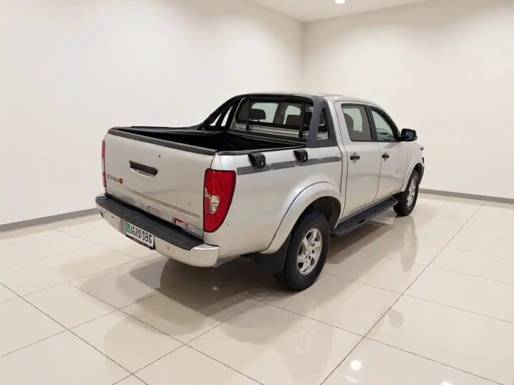 Jiangling Yuhu 5 2020 2019 2.0T Diesel Manual 2WD Progressive China VI