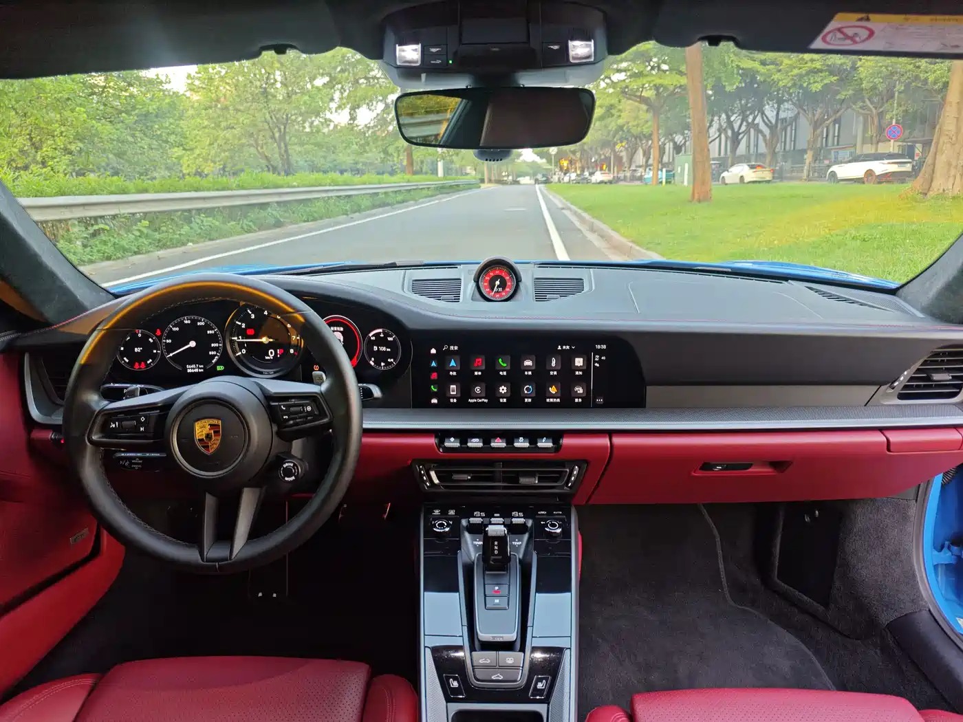 Porsche 911 2022 Carrera 3.0T фото 9