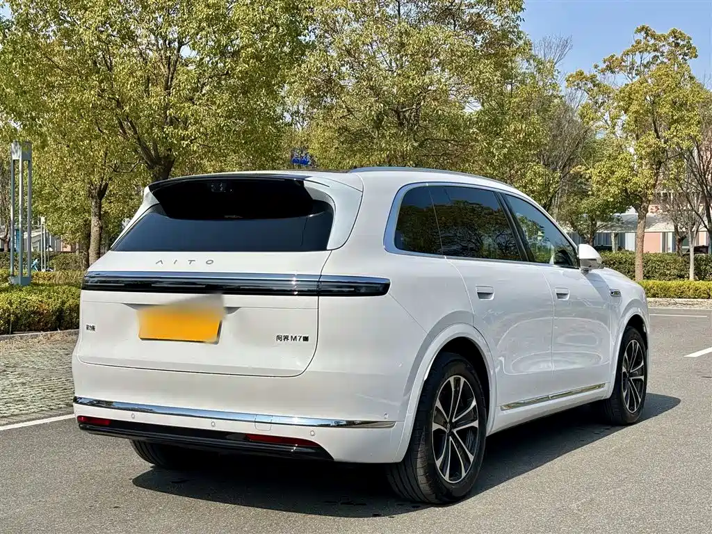 AITO Wenjie AITO M7 2026 Pure Electric Max Long Range 5-seater фото 24