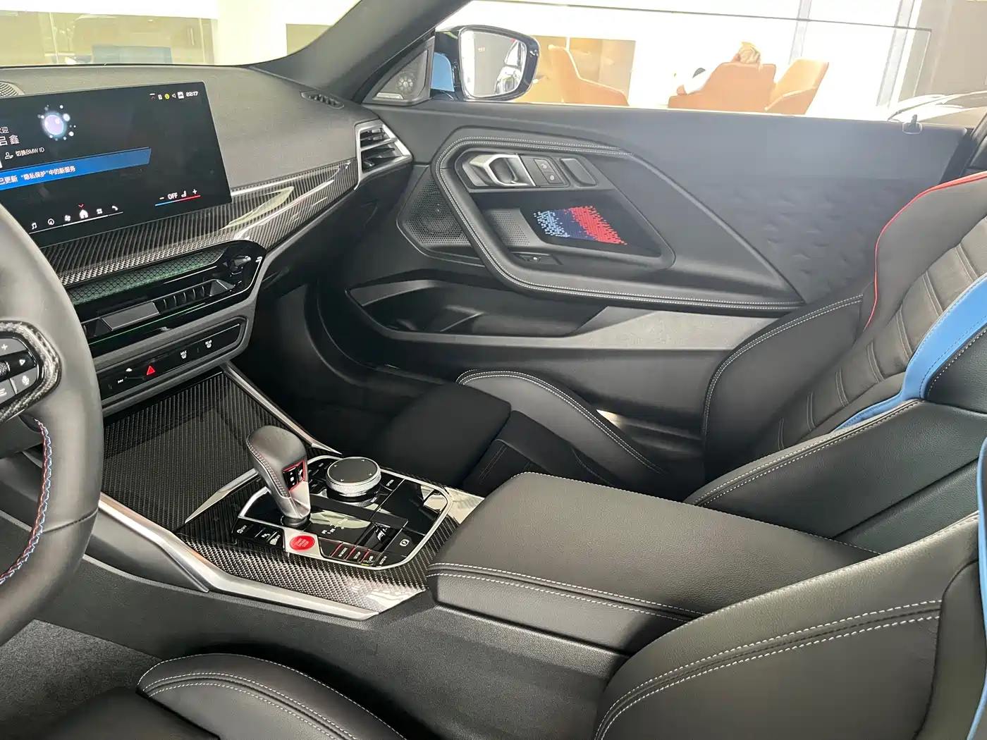 BMW M2 2024 M2 фото 7