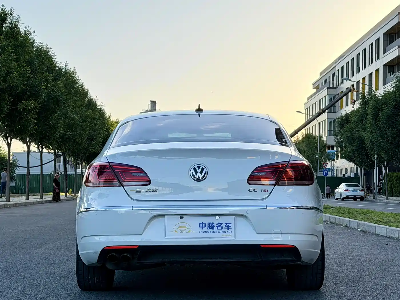Volkswagen FAW-Volkswagen CC 2016 Model 1.8TSI Luxury фото 29