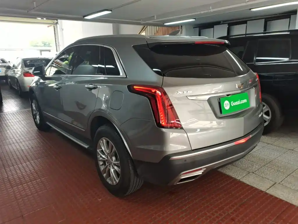 Cadillac XT5 2022 2.0T 2WD Luxury фото 5