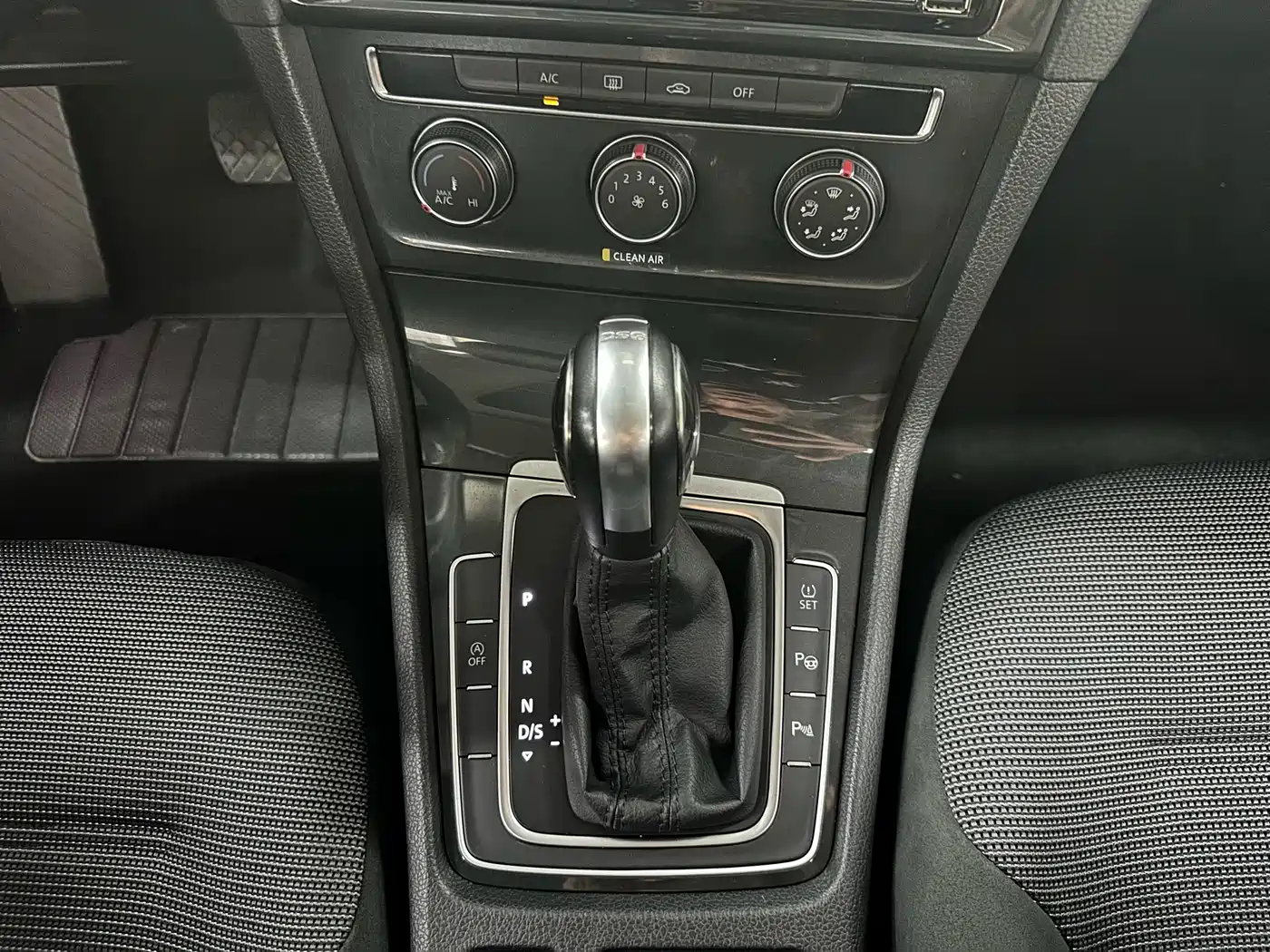 Volkswagen Golf 2019 280TSI DSG Comfort China VI фото 10