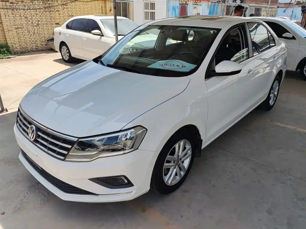 Volkswagen Jetta 2017 1.5L Manual Comfort фото 2