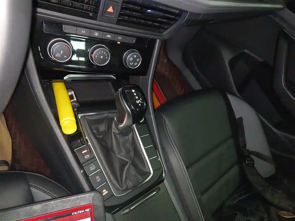 Volkswagen Sagitar 2022 280TSI DSG Soaring Edition фото 7