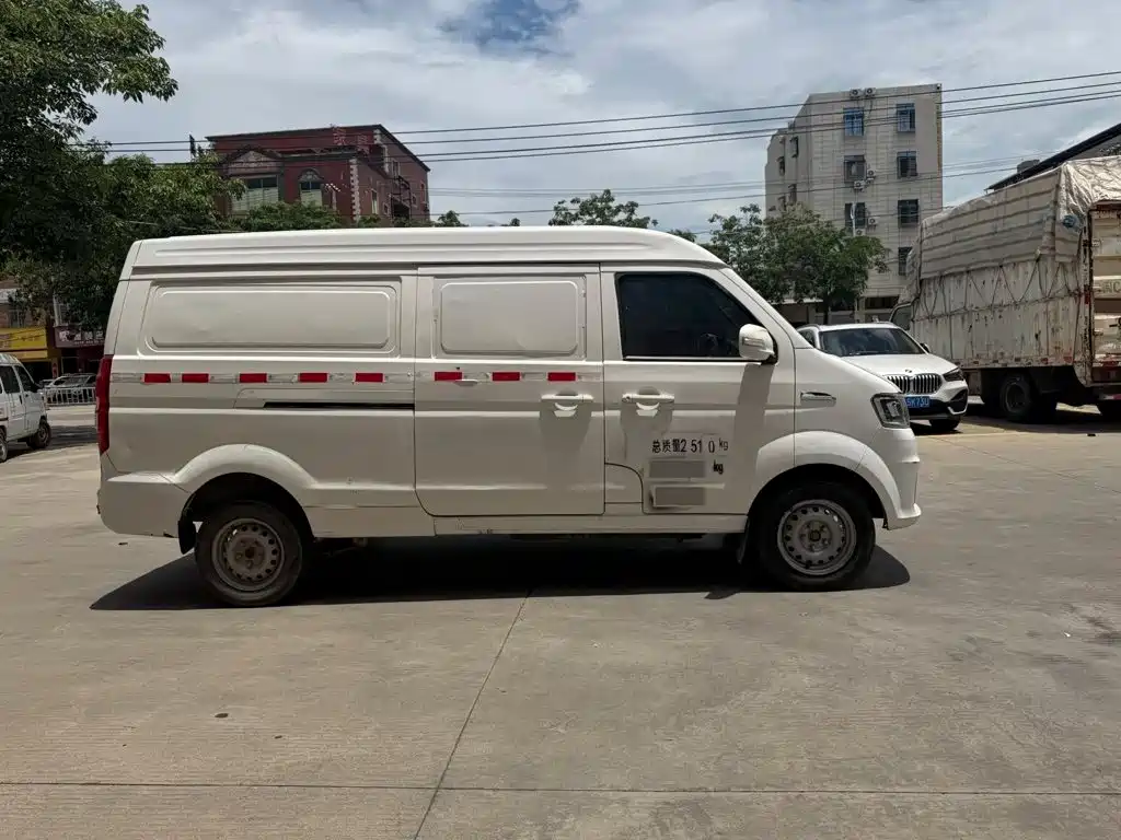 Yuan Cheng E5 2022 2022 E5L Pure Electric Van CATL 41.86kWh