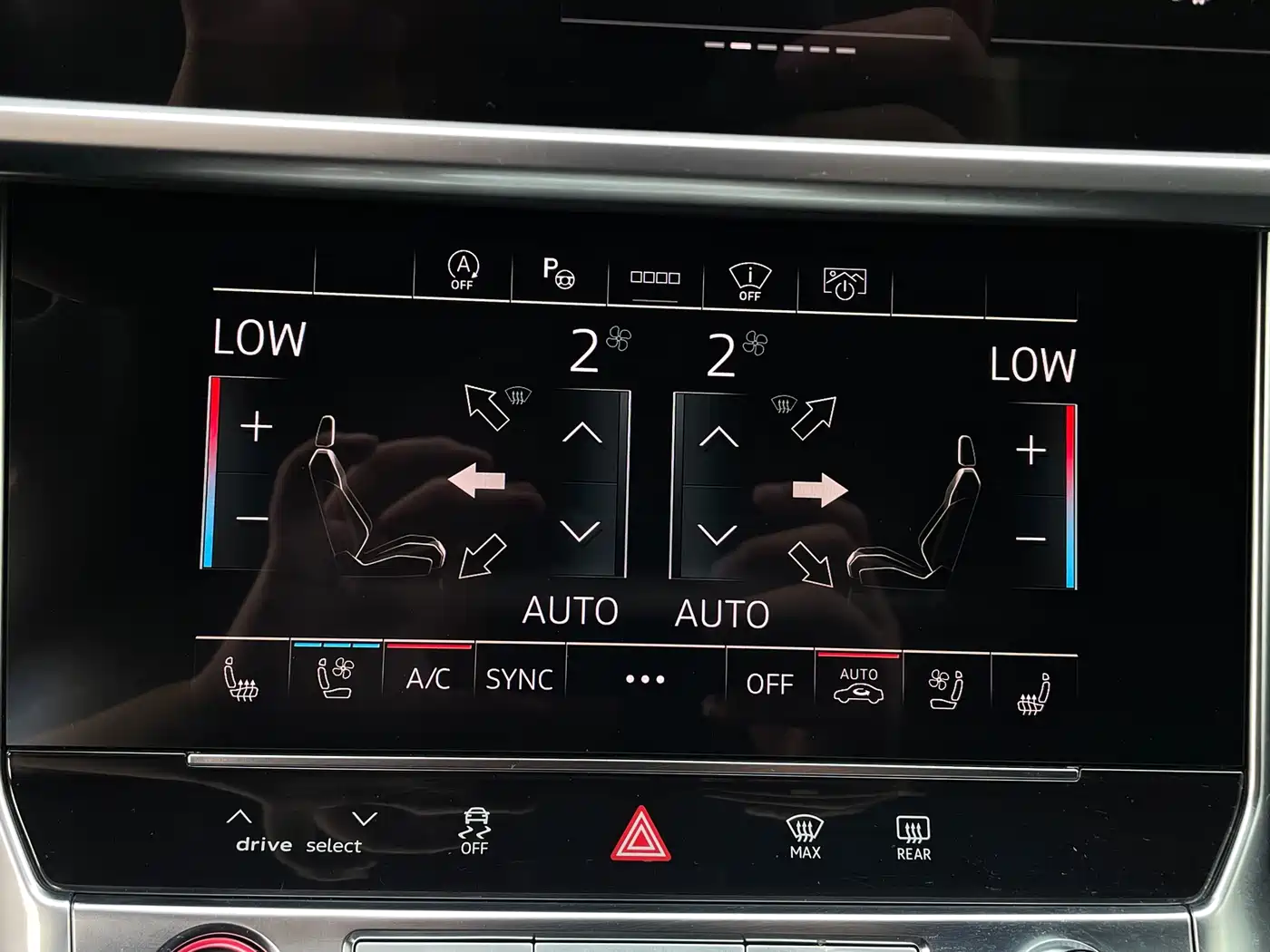 Audi RS 6 2024 RS 6 4.0T Avant performance фото 16