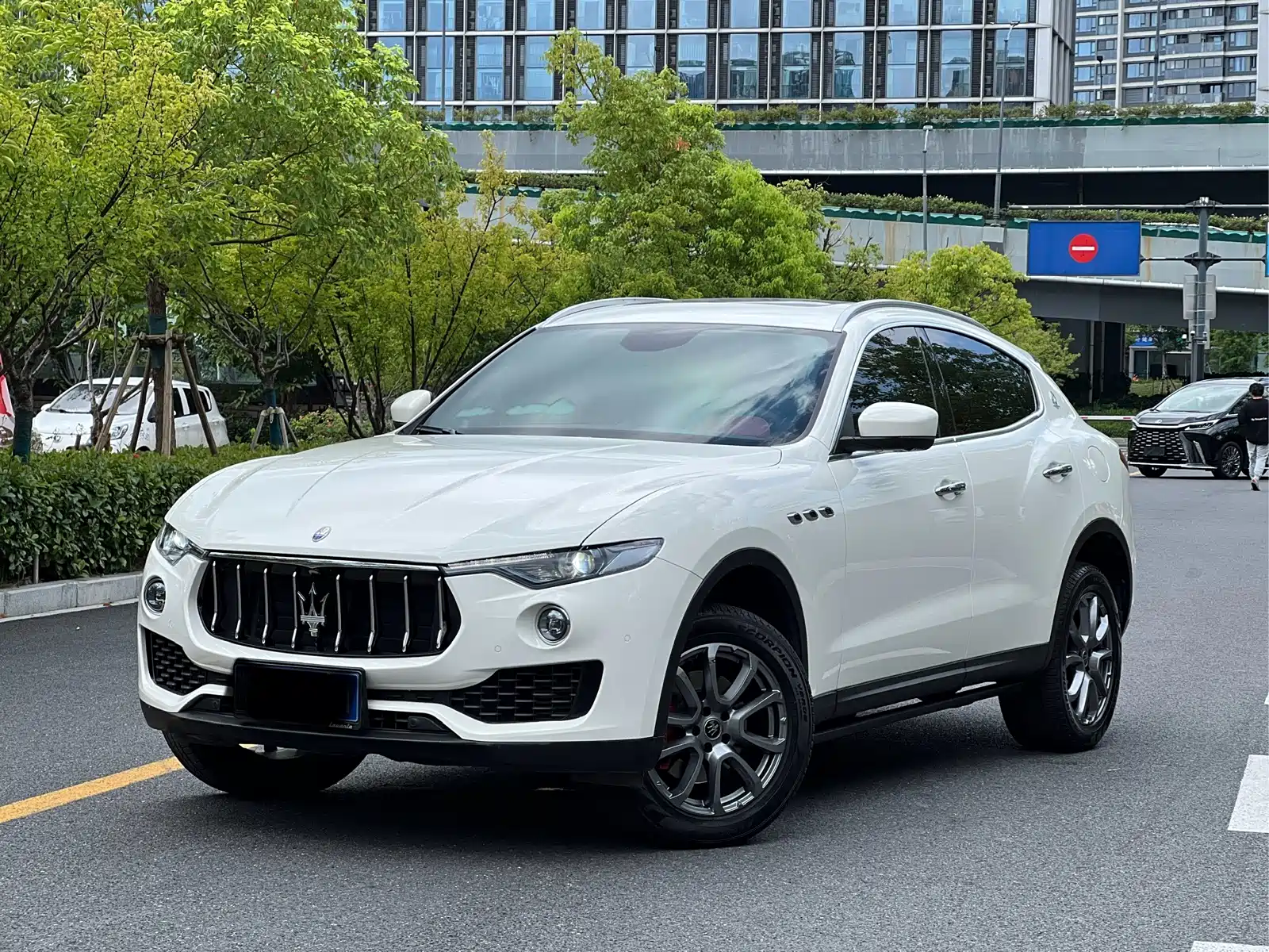 صورة 1 - Maserati Levante