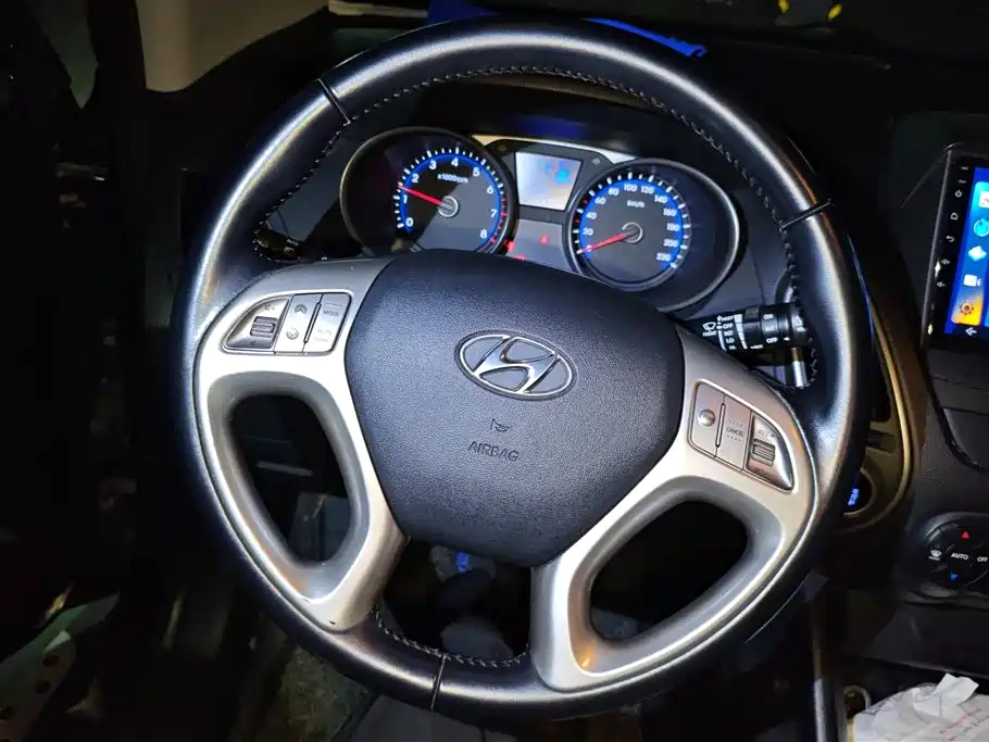 Hyundai Beijing Hyundai ix35 2013 2.0L Auto 2WD Smart GLS China IV фото 15