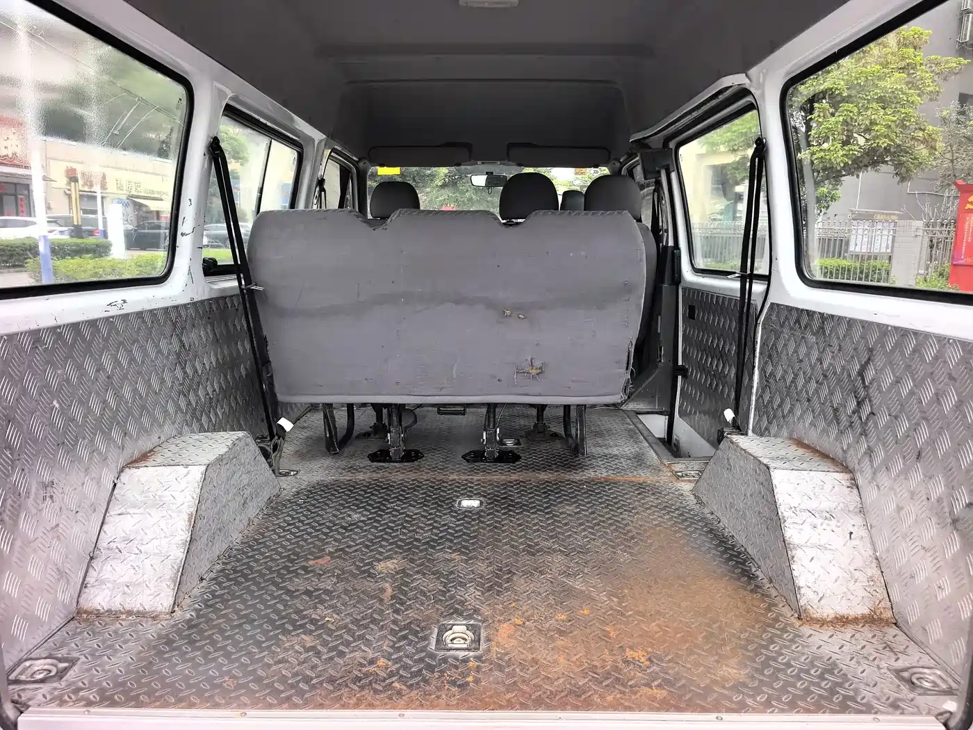 Ford Classic Transit 2016 2016 Model 2.8T Diesel Short Wheelbase 6-Seat Medium Roof Multi-Purpose Vehicle JX493ZLQ4