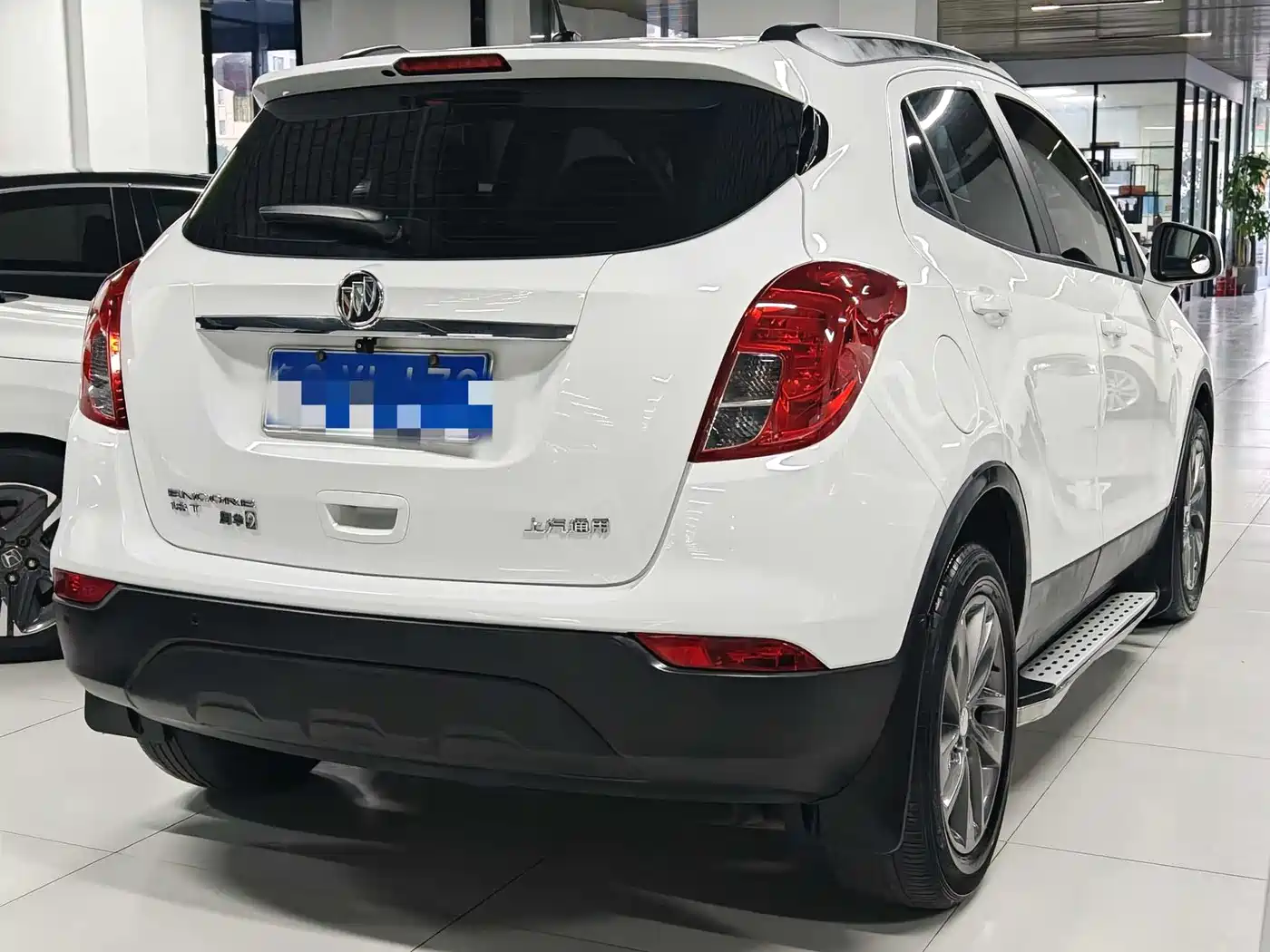 Buick Encore 2016 18T Automatic 2WD Urban Leading фото 4