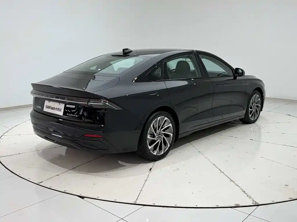 Lincoln Z 2025 2024 2.0T 2WD Premium Hybrid