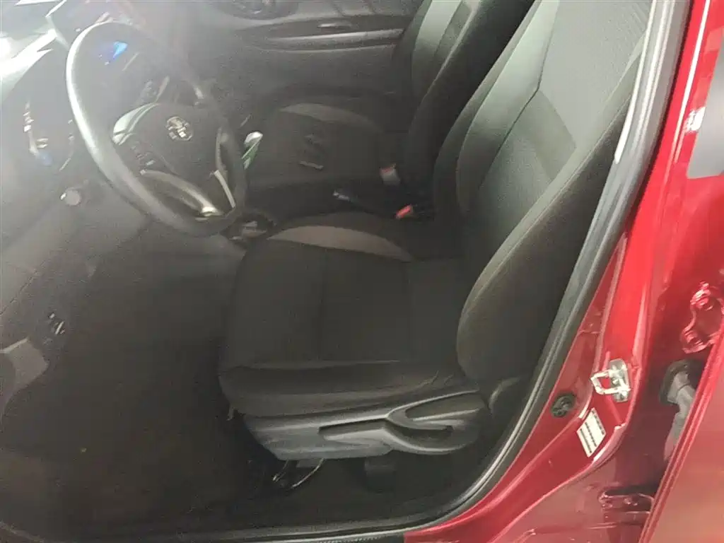 Toyota Vios FS 2021 1.5L CVT Fengchi Edition фото 15