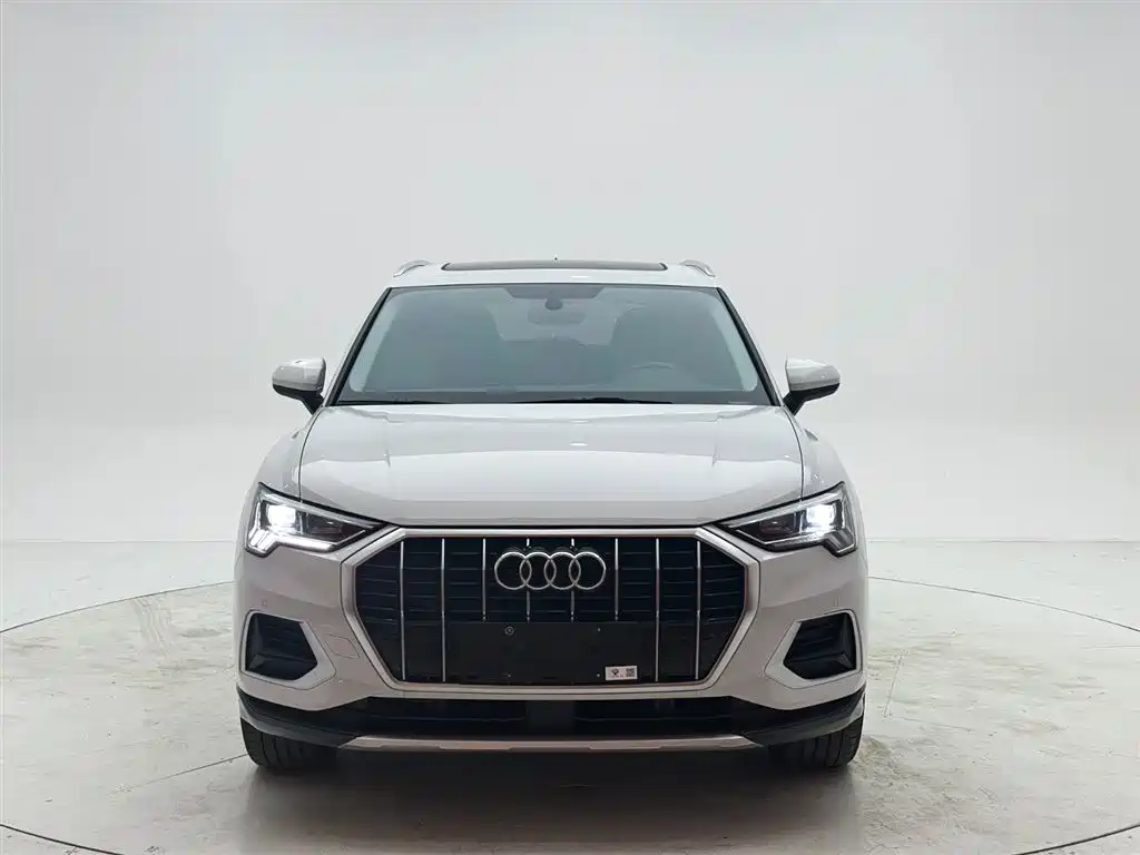 Audi Q3 2021 35 TFSI Fashion Elegance фото 2
