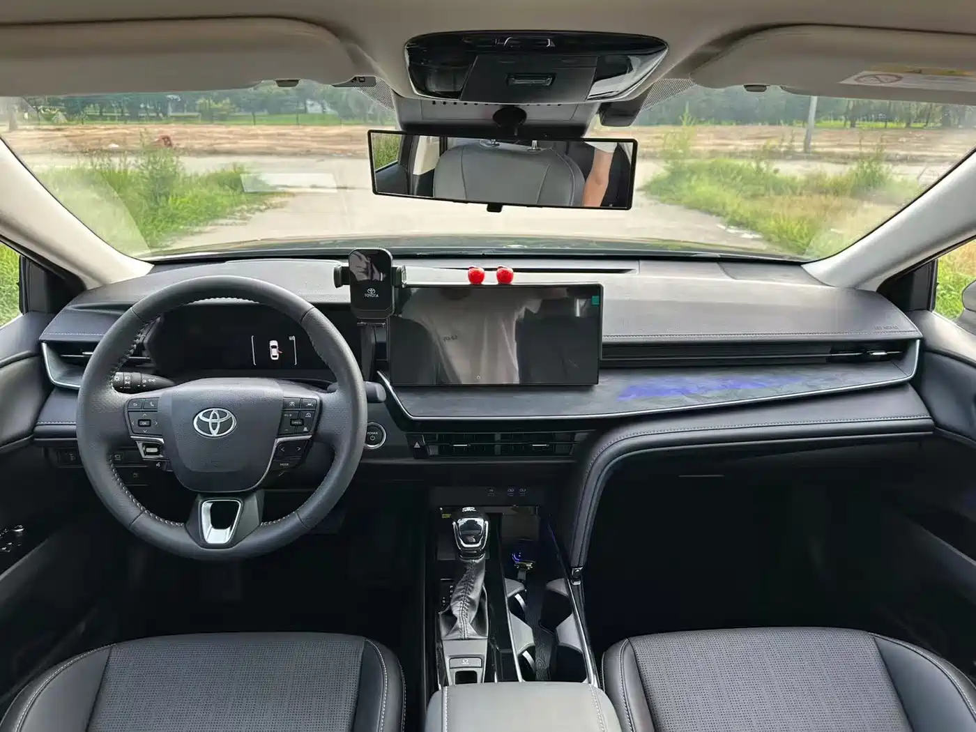 Toyota Camry 2026 2026 Hybrid 2.0HG Premium Edition