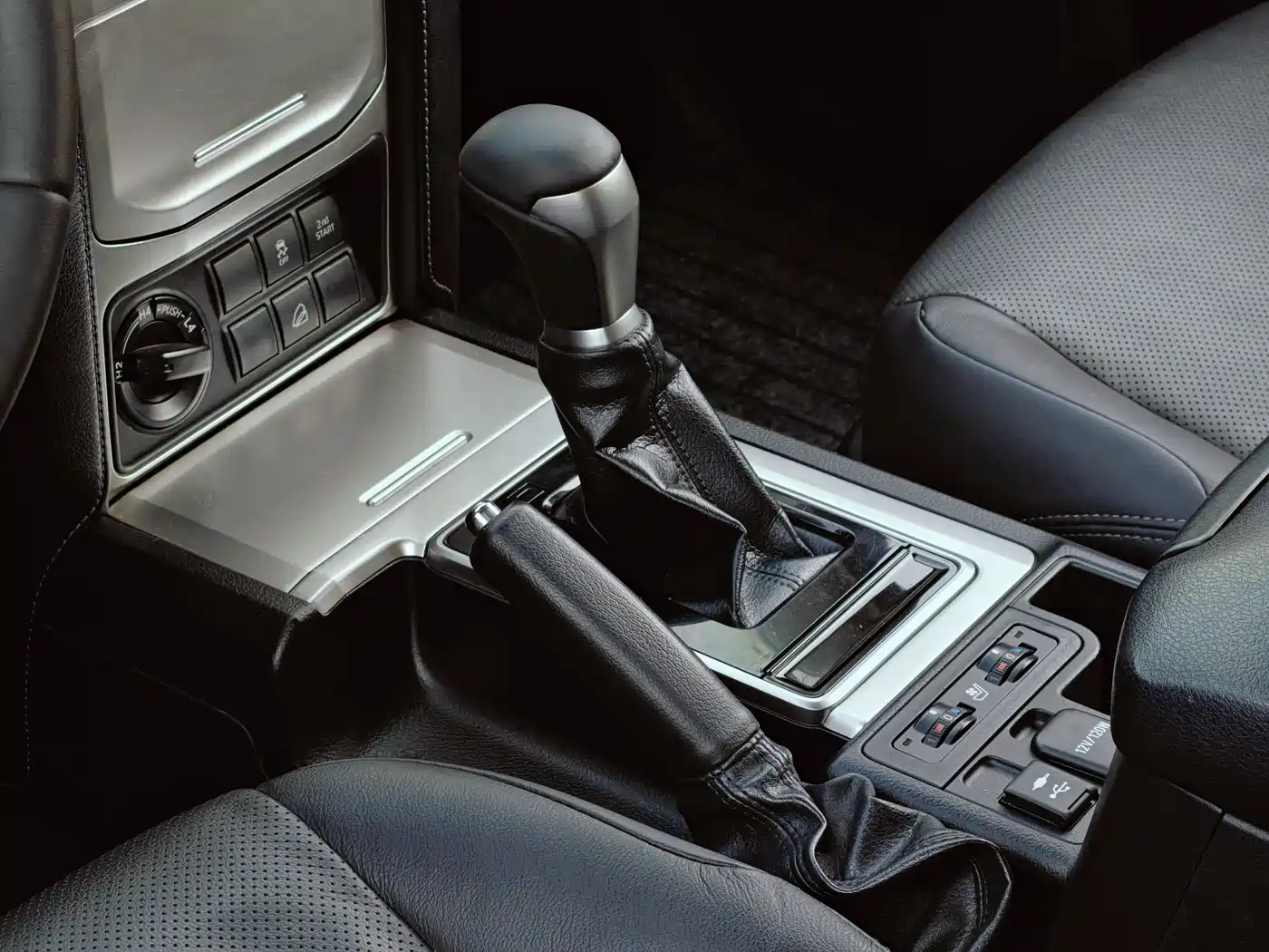 Toyota Prado 2018 3.5L Auto TX-L фото 11