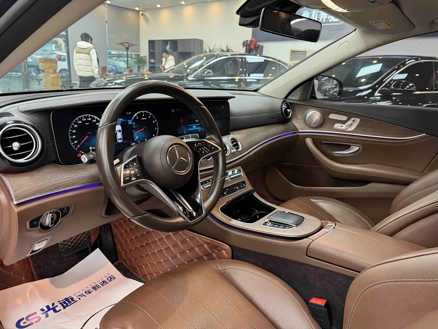 Mercedes-Benz E-Class 2021 E 300 L Fashion фото 4