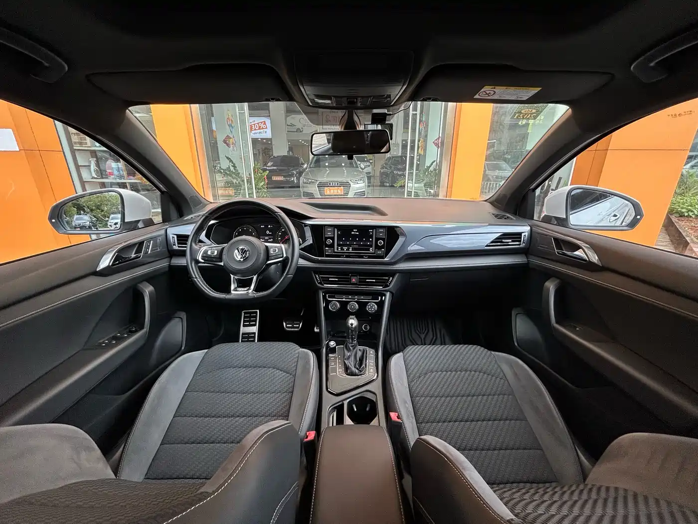 Volkswagen Tharu 2019 Model 280TSI 2WD R-line China VI фото 15