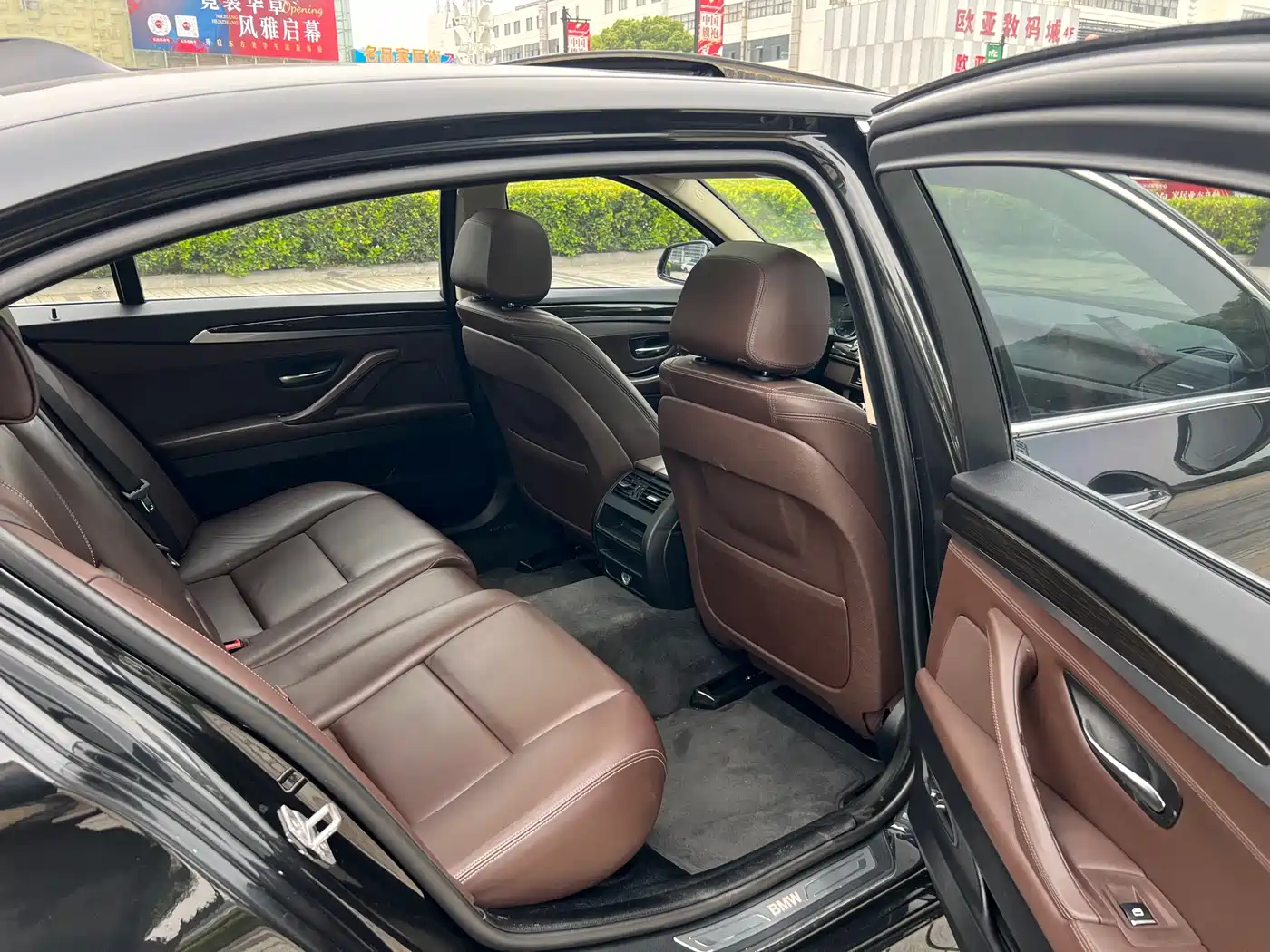 BMW 5 Series 2017 525Li Luxury Design Package фото 9
