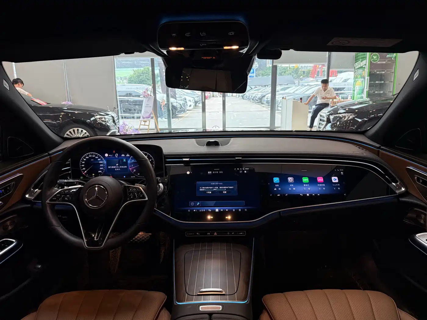 Mercedes-Benz E-Class 2024 Model E 300 L Luxury фото 16