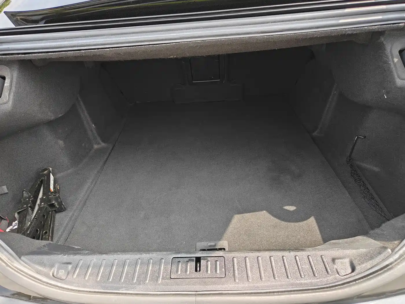 Фото 29 - Ford Taurus
