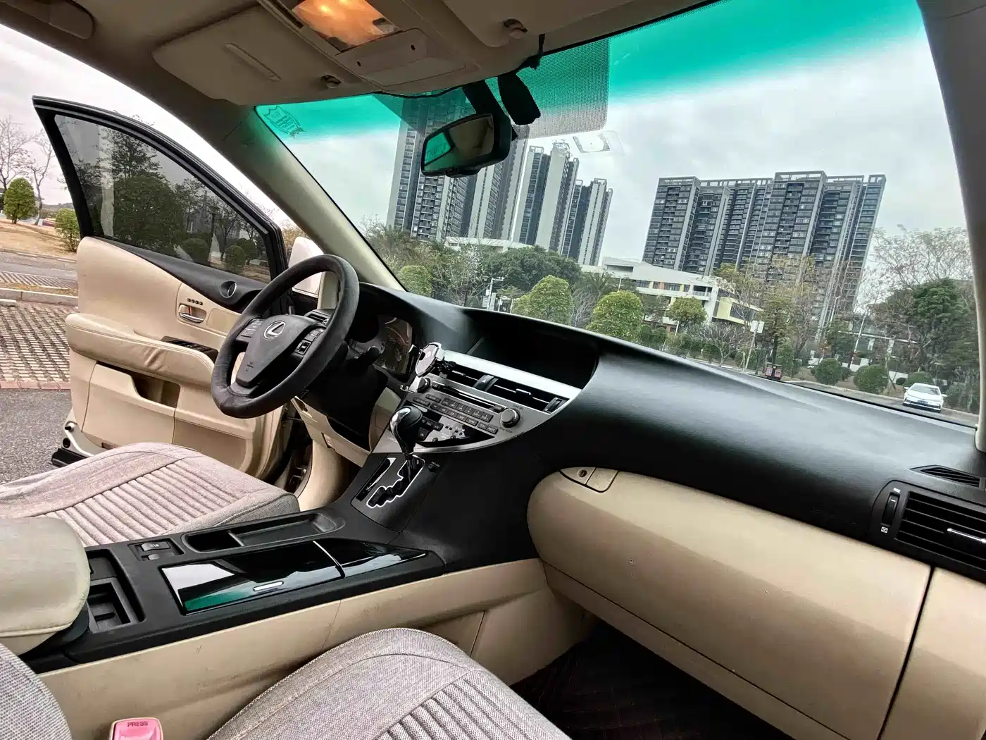 Lexus RX Classic 2011 270 Elegance фото 10