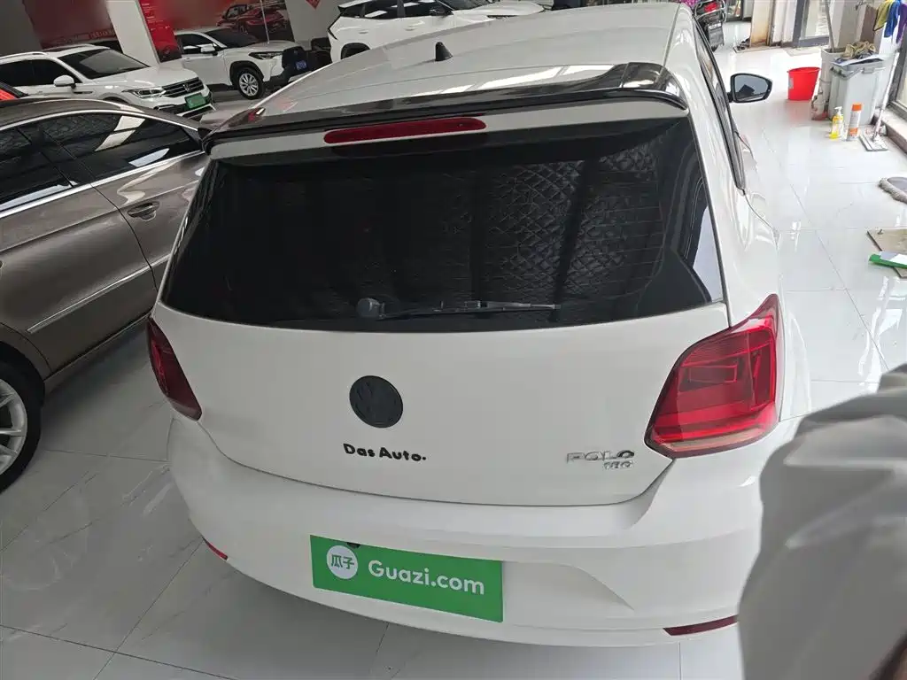 Volkswagen Polo 2018 1.5L Auto Safe Drive фото 6