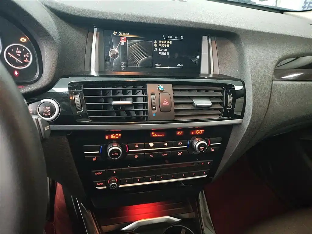 BMW X3 (Import) 2014 xDrive20i X Design Package фото 9