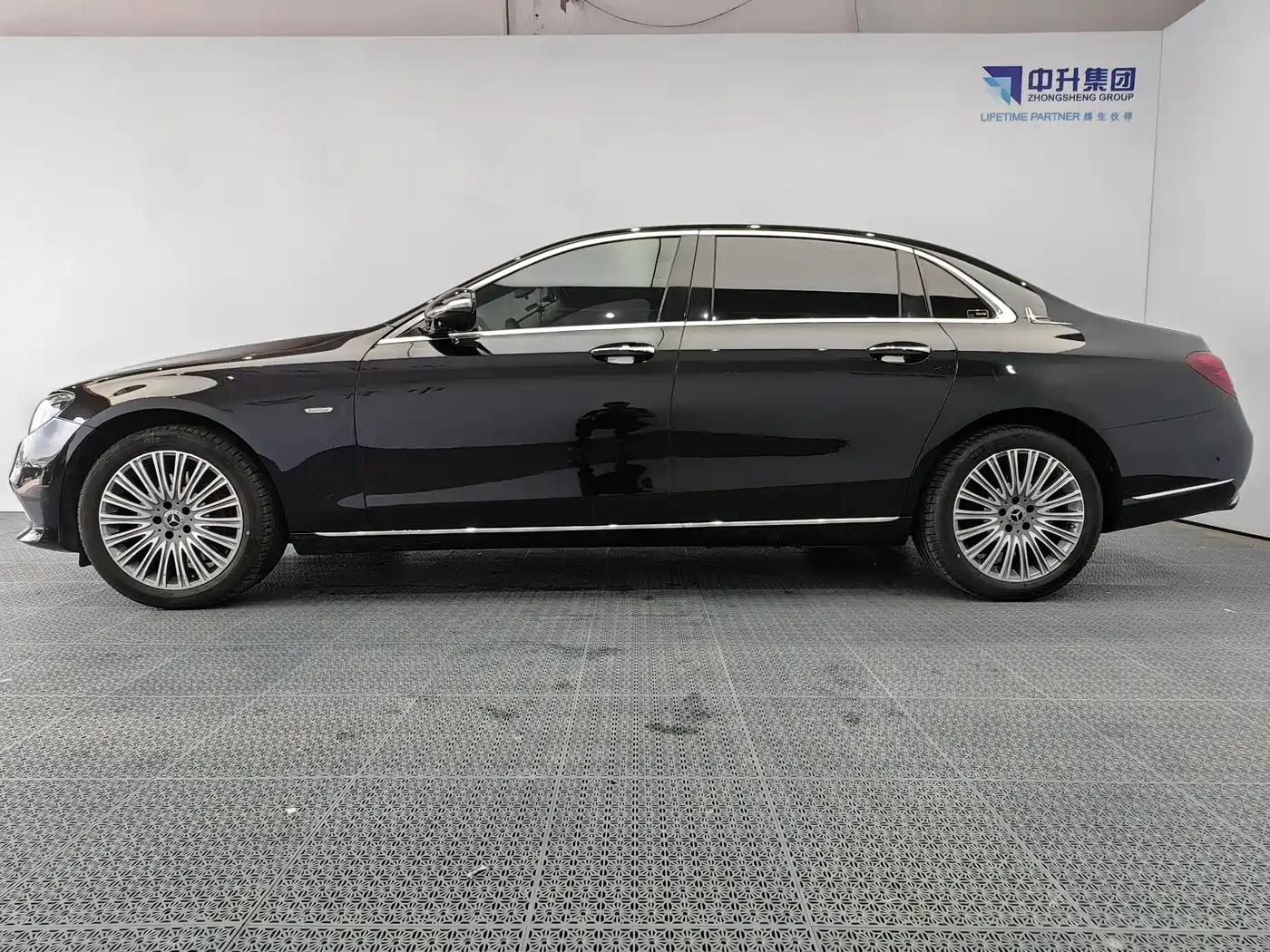 Mercedes-Benz E-Class 2020 Facelift E 300 L Exclusive фото 7