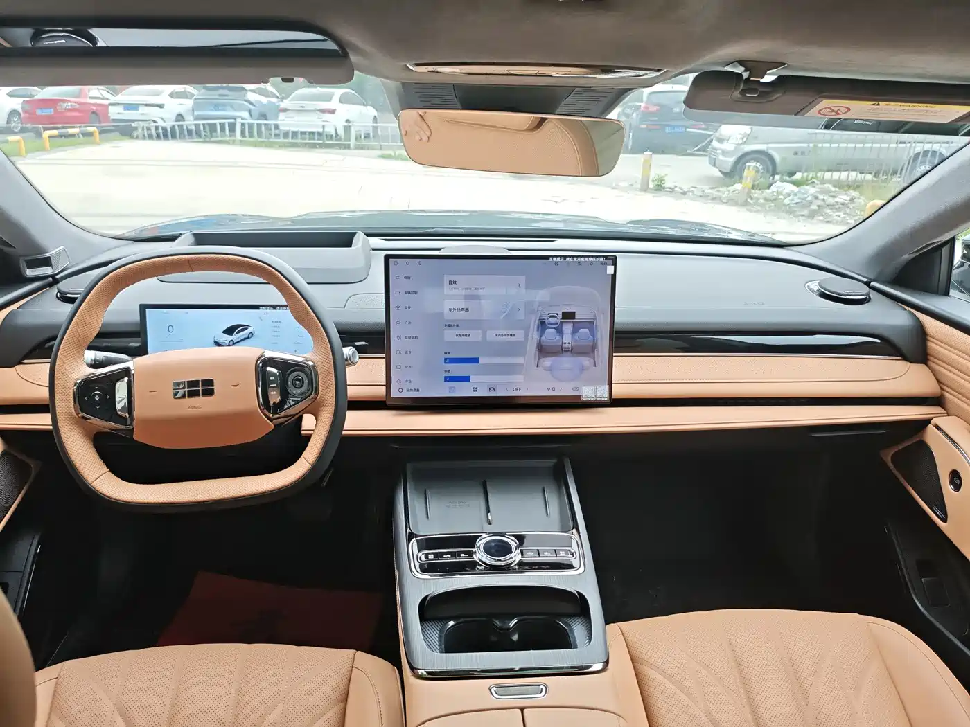 Geely Galaxy Galaxy Xingyao 8 2025 130km EM-P Starship Edition фото 18