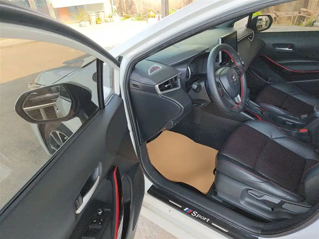 Toyota Levin 2021 185T CVT Sport Edition фото 16