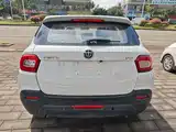 Фото 6 - Zhonghua V3