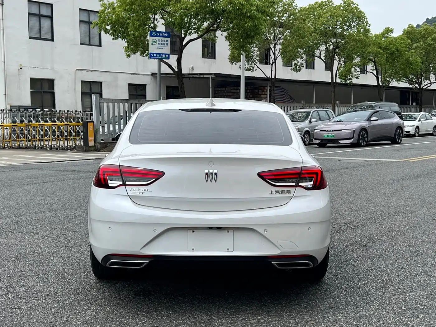 Buick Regal 2024 25T Ultra Comfort Edition фото 12