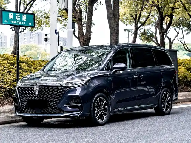  Roewe Roewe iMAX8 2021 400TGI Supreme Series Honor