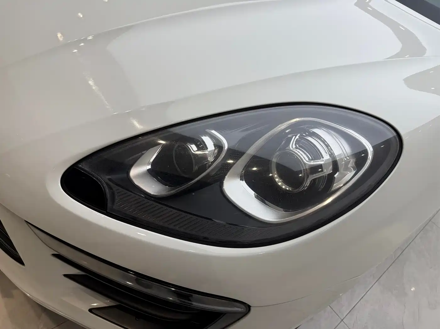 Porsche Macan 2017 Macan 2.0T фото 17