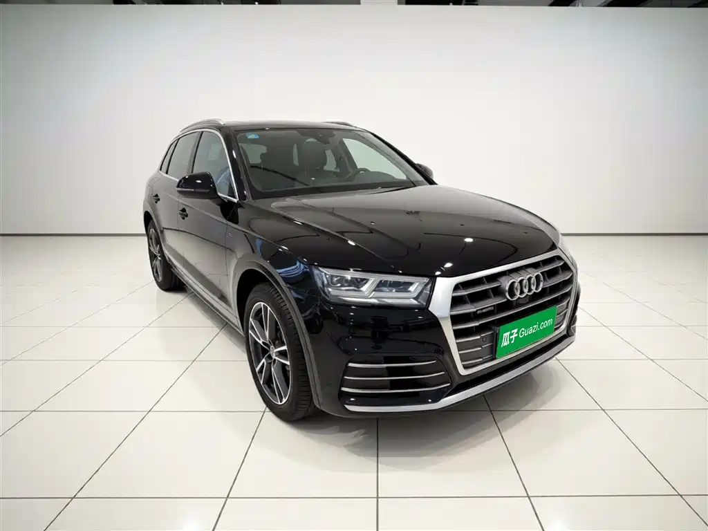 Audi Q5L 2020 45 TFSI Exclusive Fashion фото 4