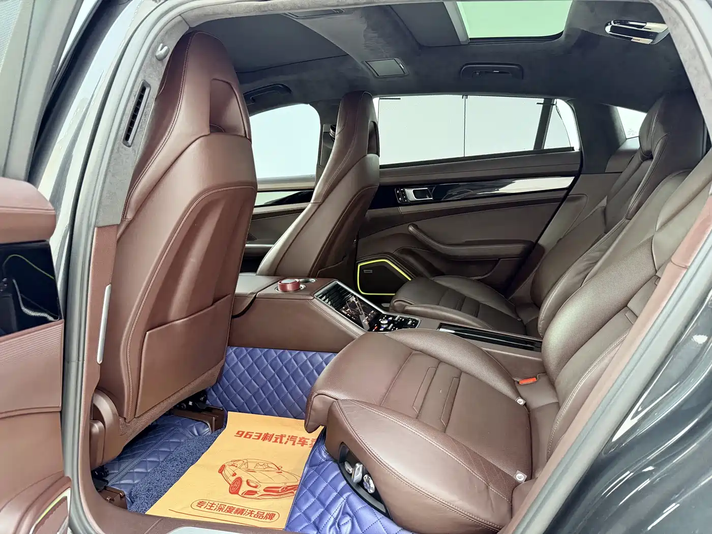 Porsche Panamera 2019 Panamera 4 Executive Long Wheelbase 2.9T фото 7