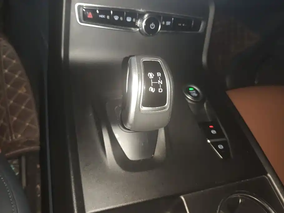 LEVC TX 2022 2022 TX5 Extended Range Urban Lounge Edition