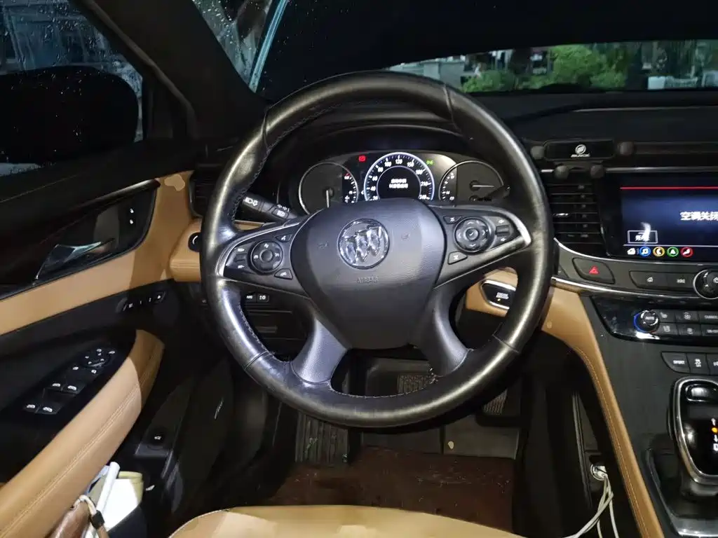 Photo 3 - Buick LaCrosse